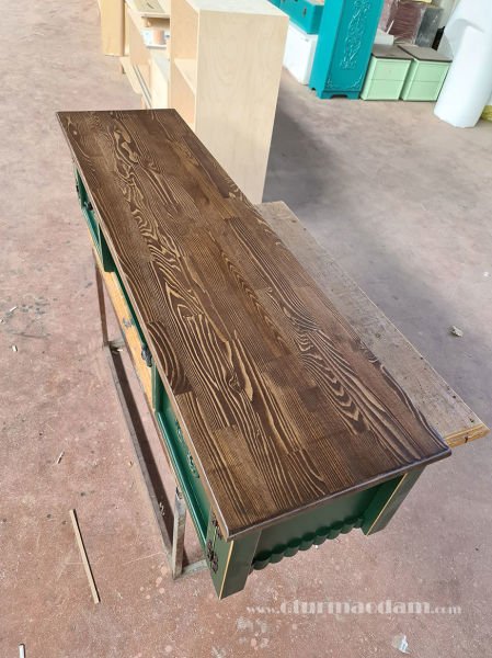 Koyu Yeşil Tv Sehpası