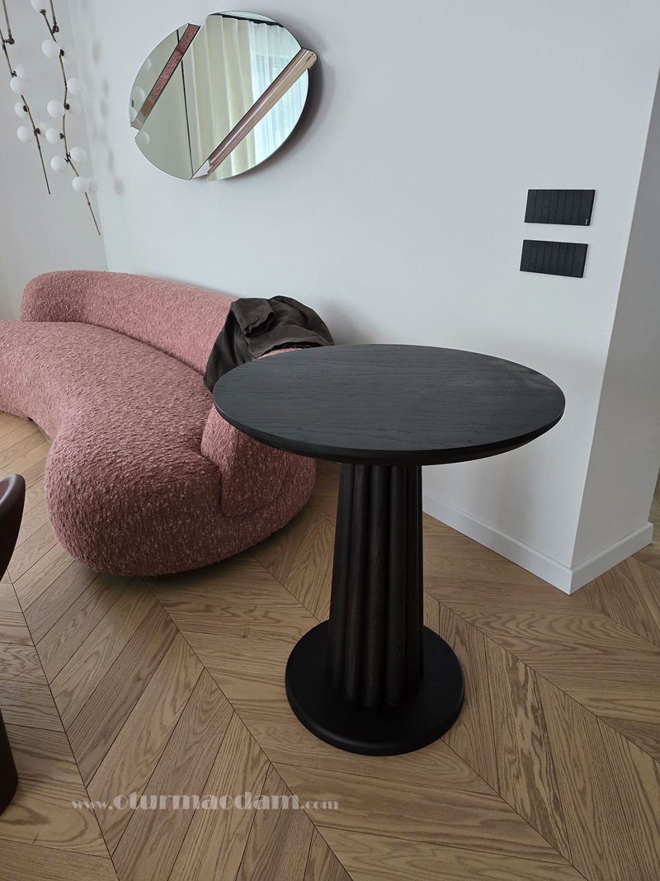 Beta 70 cm Yuvarlak Masa Beşiktaş Teslimatımız
