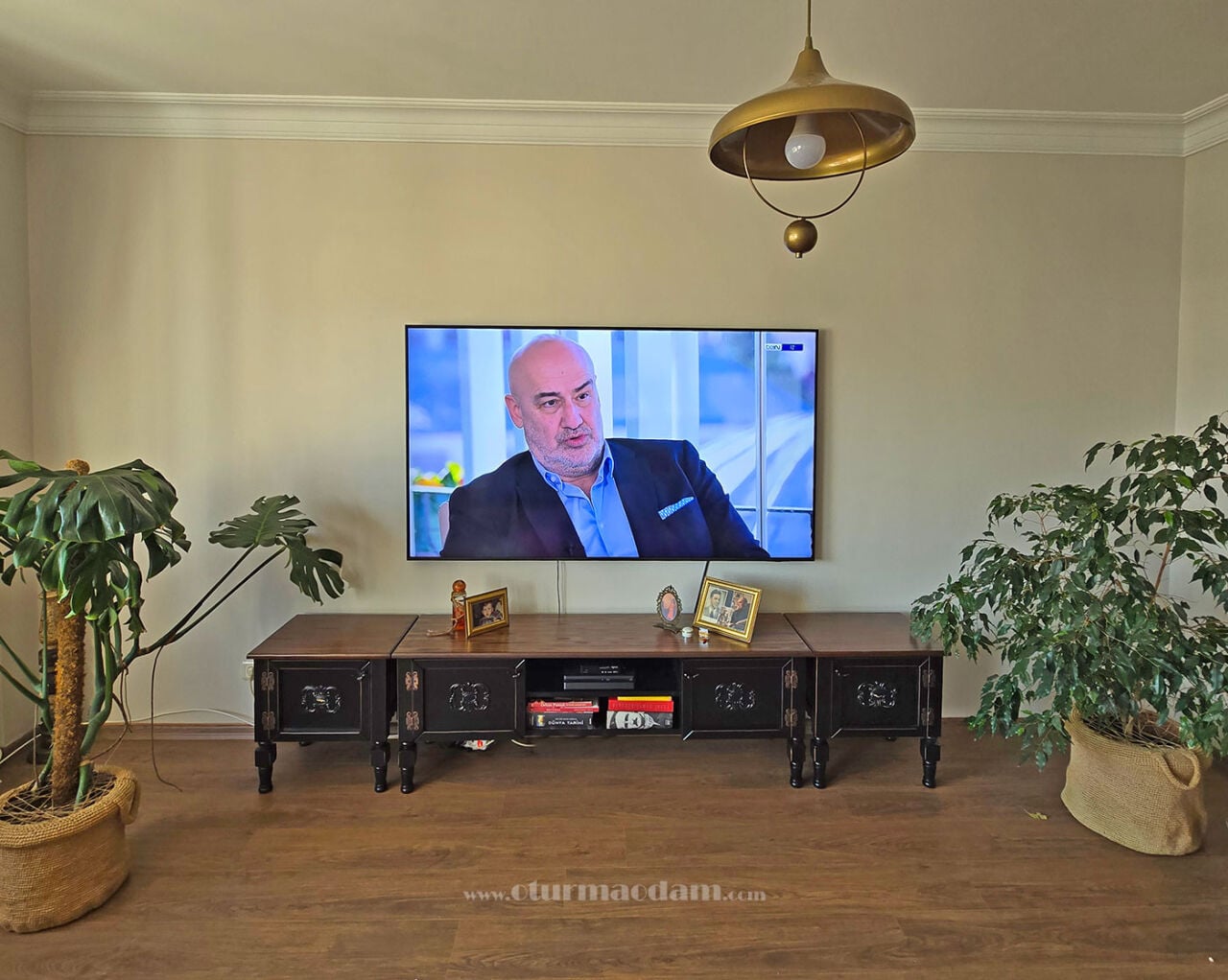 Gece Komodin ve 200 cm Şeker Tv (Dark Tv) Bakırköy Teslimatımız