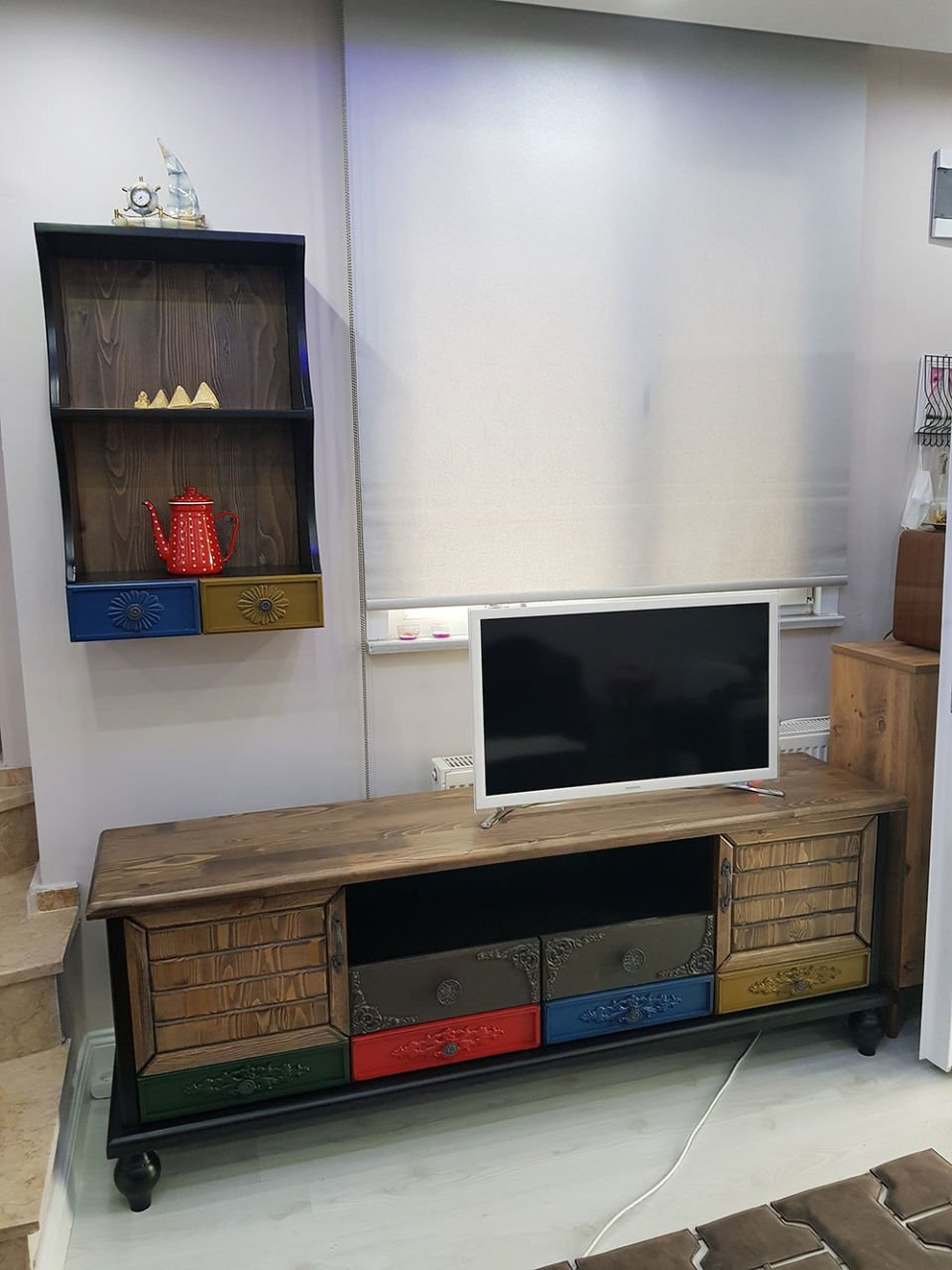 Çiçek Tv Ünitesi Tekirdağ Teslimatımız
