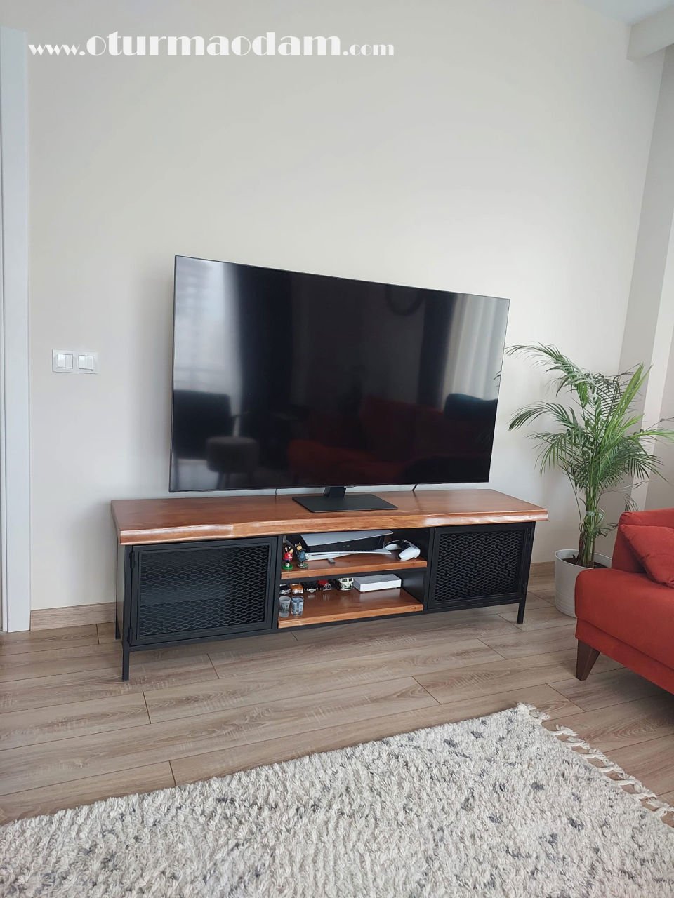 Ladin Tv Sehpası Kadıköy Teslimatımız