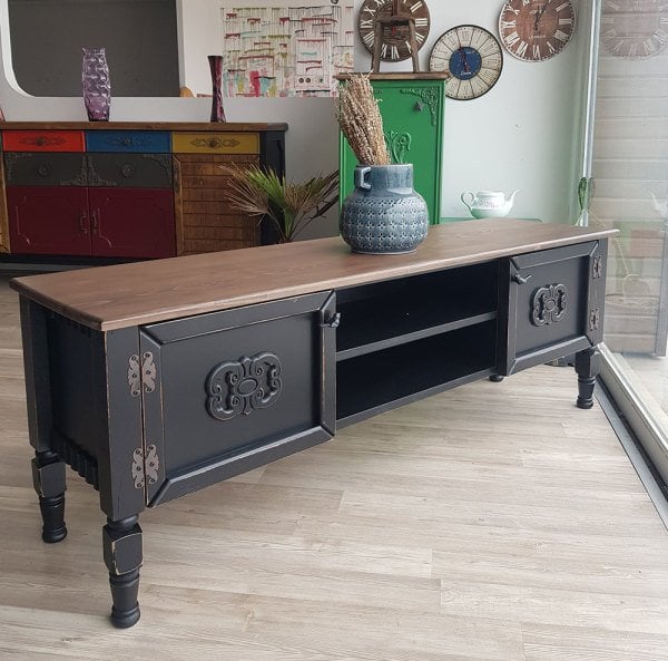 Siyah Şeker Tv Sehpası