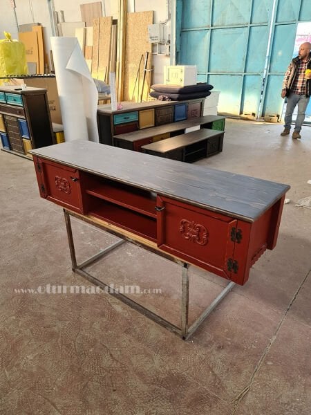 Kırmızı Şeker Tv Sehpası