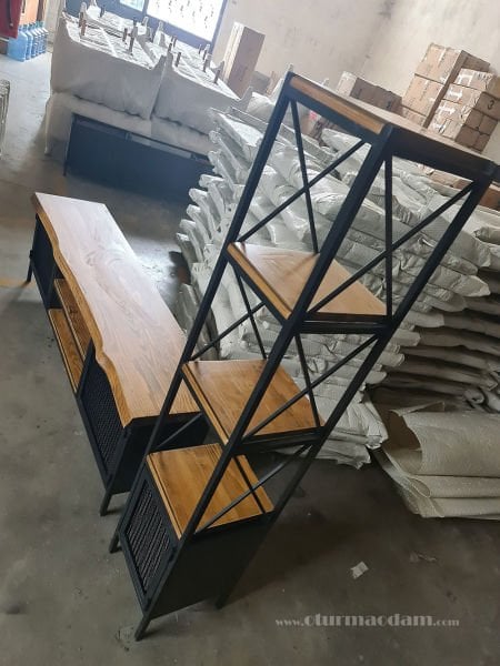 Kule Kitaplık