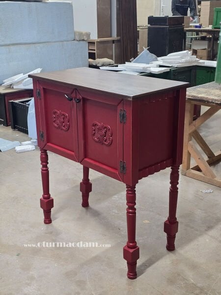 Kırmızı Şeker Dresuar