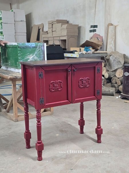 Kırmızı Şeker Dresuar