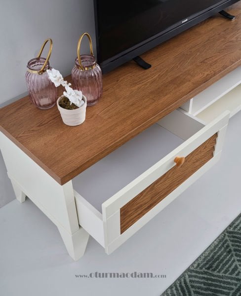 İlkbahar Tv Sehpası