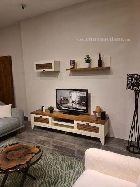 İlkbahar Tv Sehpası