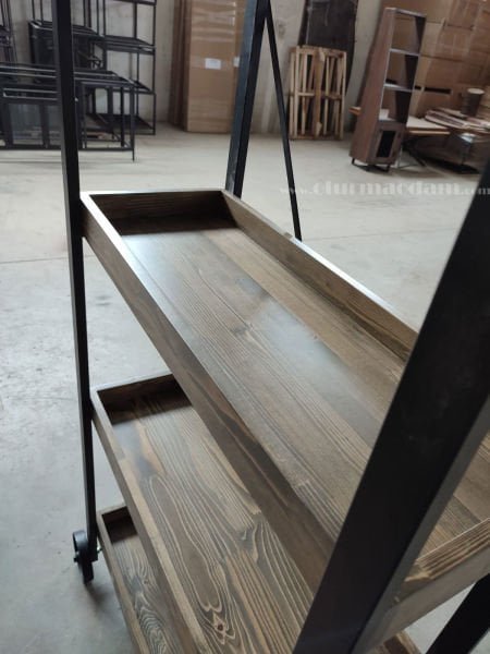 Tekerlekli Kitaplık