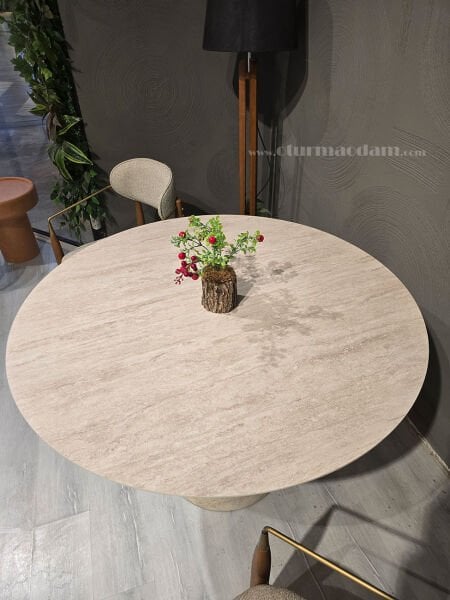 Traverten Yuvarlak Masa