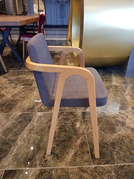 Natura Kollu Sandalye