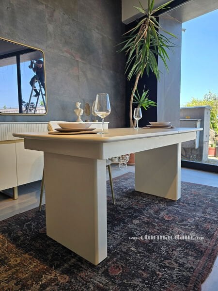 Kuğu Açılır Masa