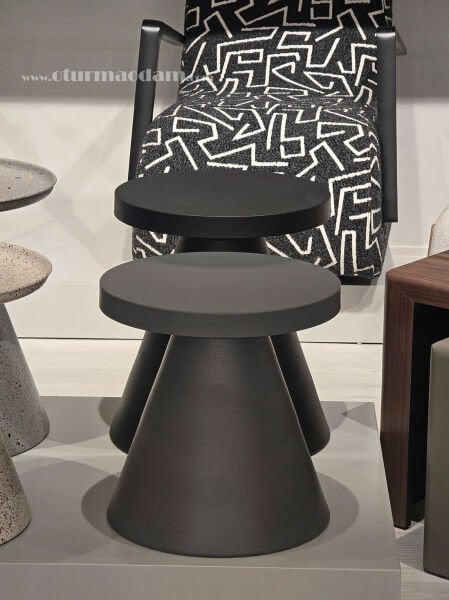 Siyah Gri Mantar Sehpa