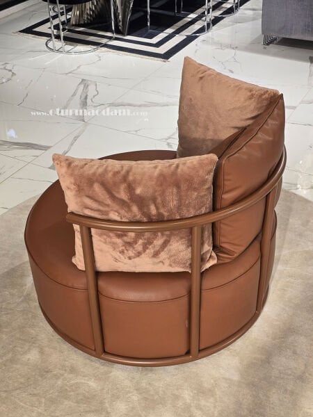 Kuşburnu Döner Berjer