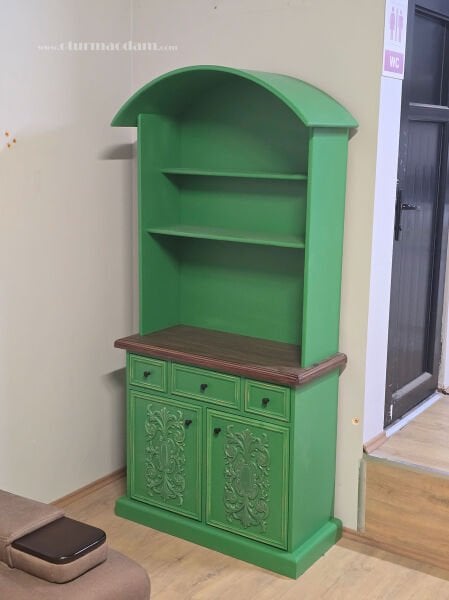 Yeşil Kahve Dolabı